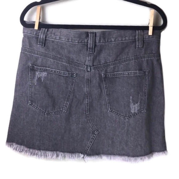 NWT Free People Side Car Sanded Black Distressed Mom Jean Pleated Mini Skirt 29 - Picture 3 of 13